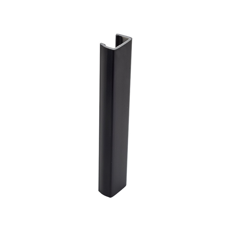 175-00-0100-04-399 Заглушка для цоколя PVC 100мм Черный